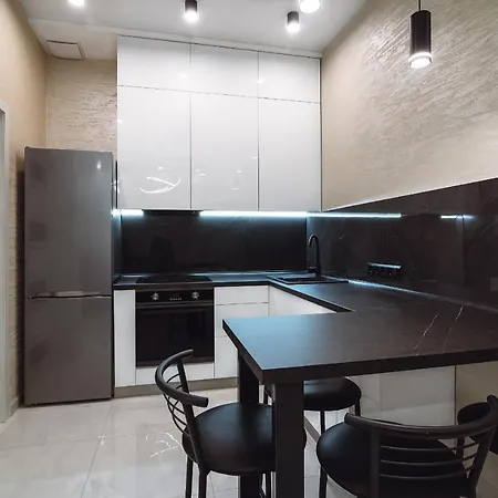 Apartment к морю 5 мин! французский бульвар 26 спальных мест 6 ! *